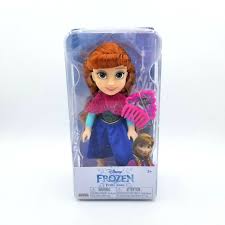 אנה מהסרט "לשבור את הקרח" (Frozen) של דיסני.